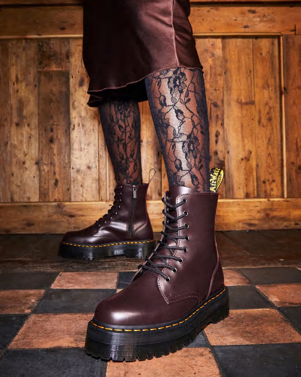 
                  
                    Dr. Martens Women Jadon Boot Smooth Leather Platform Boots
                  
                