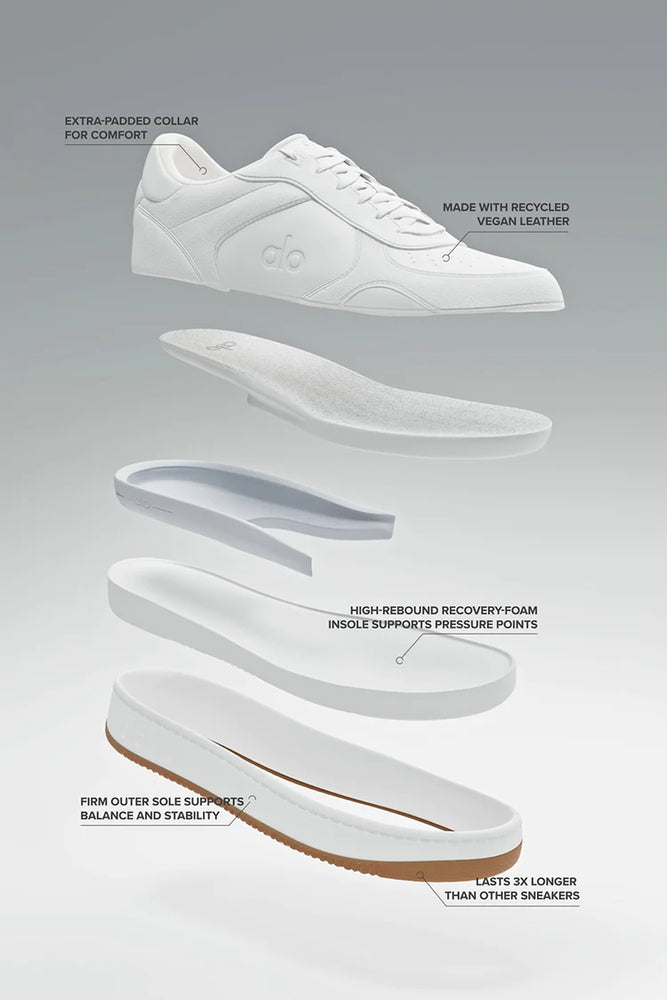 
                  
                    Alo X 01 Classic Unisex Sneaker
                  
                