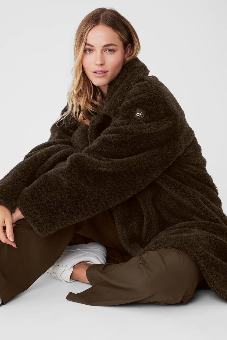 Alo Yoga - Big news 🖤✨ The Sherpa Trench is here! This fall favorite sold  out in just hours last year — so don't let it slip away​. Tap to shop yours