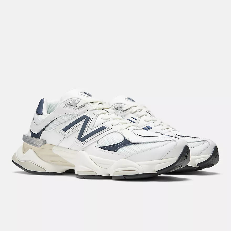 
                  
                    New Balance 9060 VNB Unisex Sneaker
                  
                