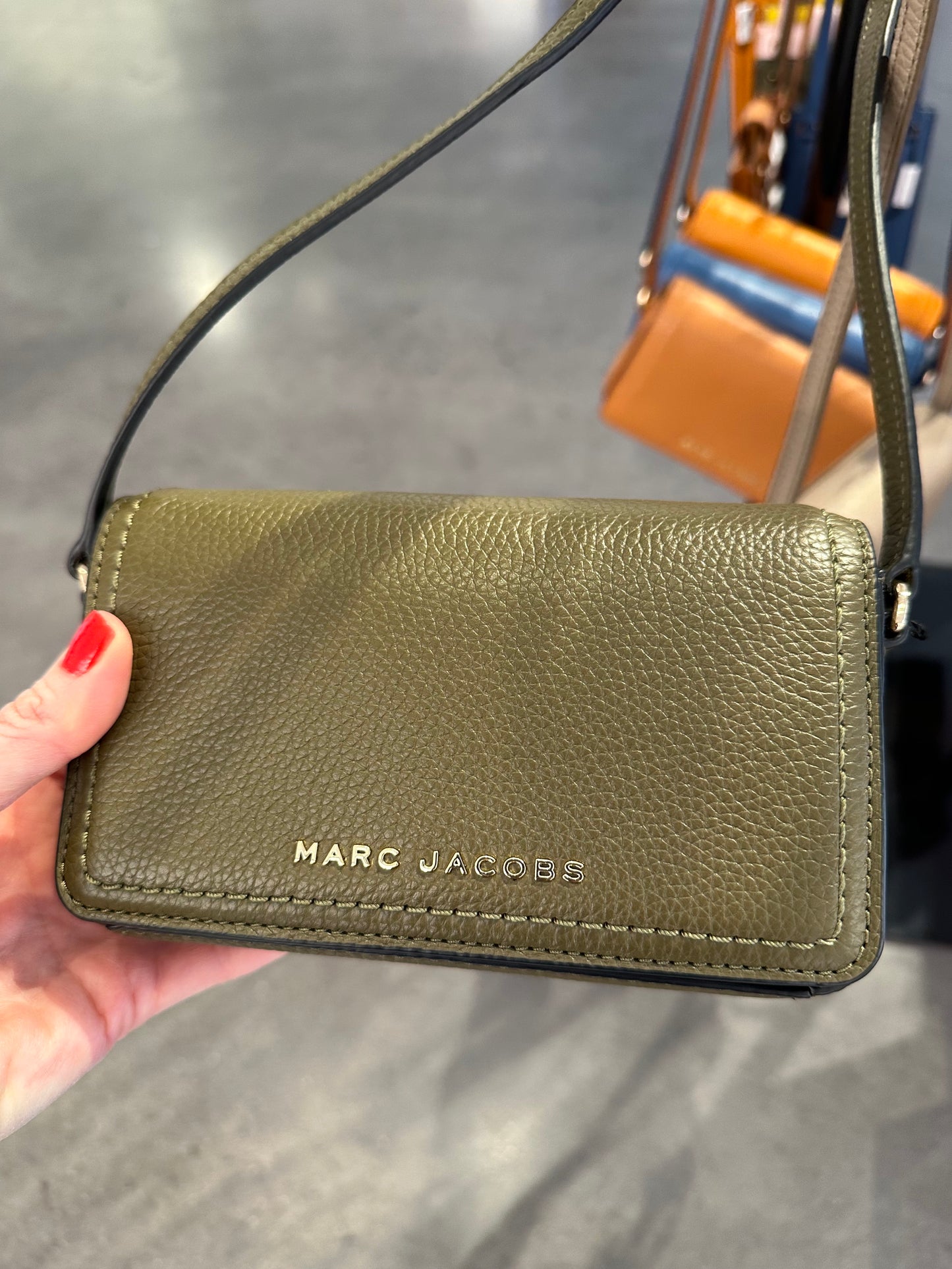 Fold over Marc Jacobs clutch in 2023  Marc jacobs clutch, Marc jacobs,  Jacobs