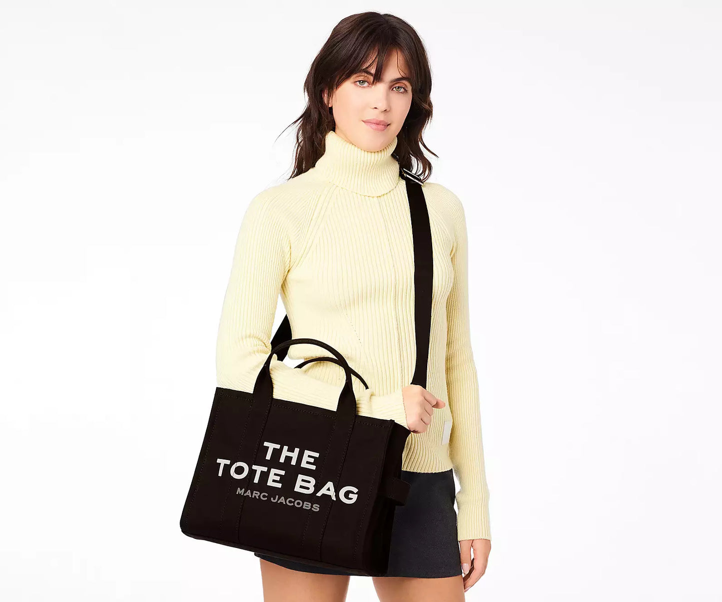 Reviewing 3 Sizes of the Marc Jacobs Tote Bag