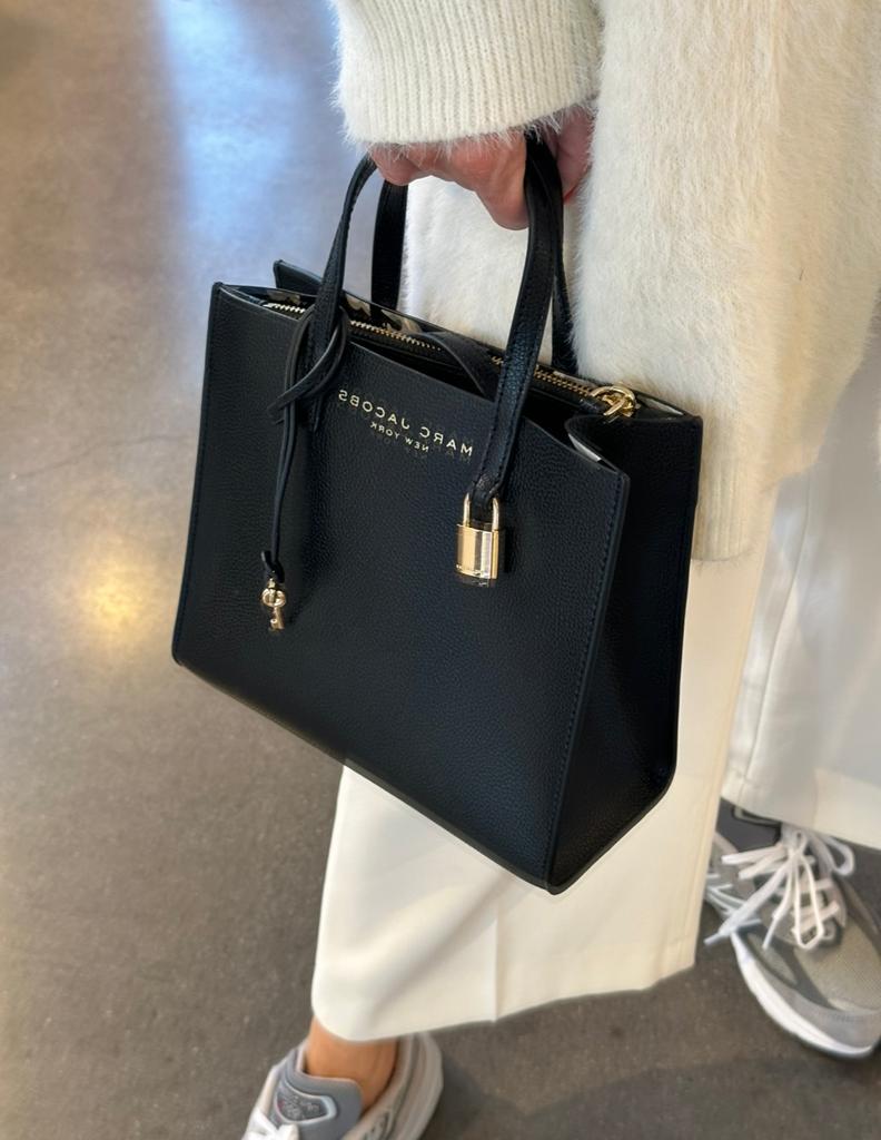 Marc Jacobs Grind Tote Bag Black